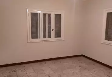 شقق للبيع - 5 غرف - بالدور 2