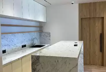Offices For rent - 6 rooms - floor 3