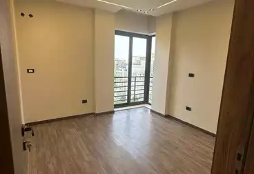 undefined undefined - 2 rooms - floor 5
