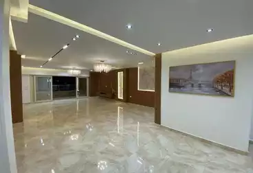 Apartments For sale - 3 rooms - floor 7