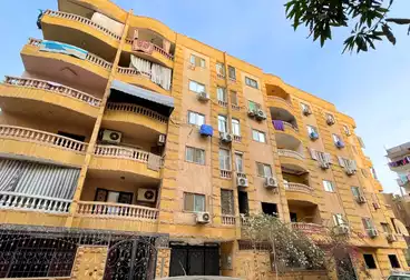 Apartments For sale - 3 rooms - floor 4