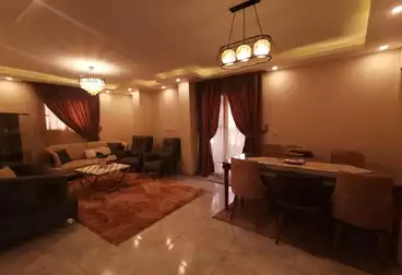 Furnished Apartment For rent - 4 rooms - floor 10