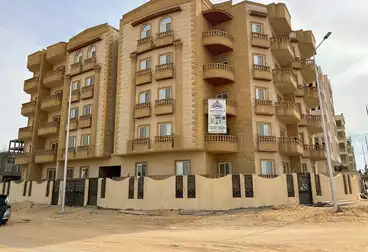 Apartments For sale - 3 rooms - floor 1