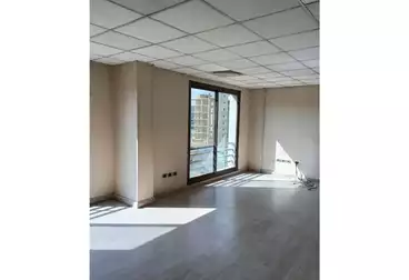 Administrative For rent - 3 rooms - floor 1