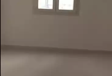عقارات للبيع - 3 غرف - بالدور 3