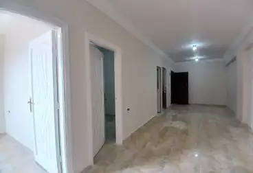 Apartments For sale - 2 rooms - floor 2
