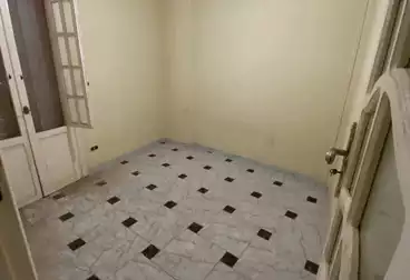 Apartments For sale - 3 rooms - floor 4