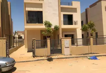 Separate Villa For sale - 5 rooms
