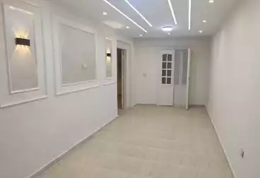 Apartments For sale - 2 rooms - floor 8