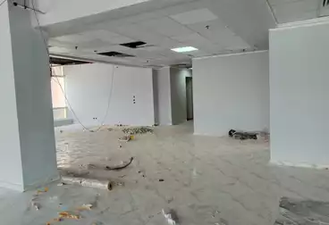 undefined undefined - 2 rooms - floor 1