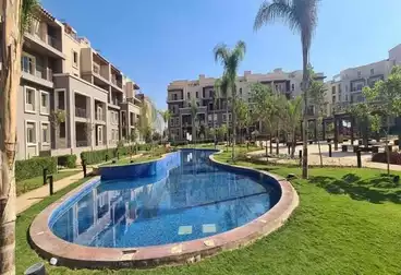 شقة بحديقة للبيع - 2 غرف - بالدور 0