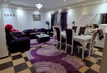 شقق للبيع - 2 غرف - بالدور 4