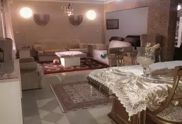 شقق للبيع - 3 غرف - بالدور 8