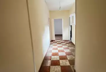 Apartments For sale - 2 rooms - floor 4