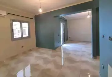 شقق للبيع - 3 غرف - بالدور 0