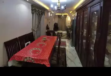 Apartments For sale - 3 rooms - floor 8