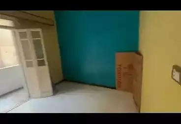 شقق للبيع - 5 غرف - بالدور 1