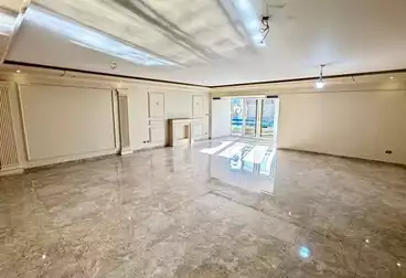 Apartments For rent - 4 rooms - floor 8