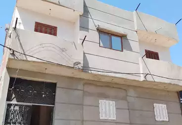 Building For sale - 2 rooms