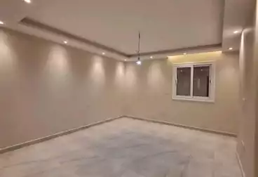 Apartments For sale - 3 rooms - floor 4