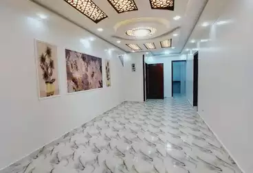 Apartments For sale - 3 rooms - floor 1