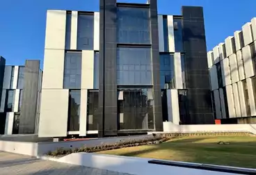 Administrative For rent - 5 rooms - floor 1