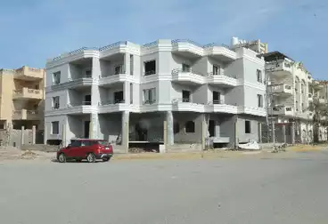 Apartments For sale - 3 rooms - floor 1