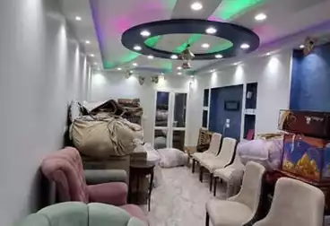 Apartments For sale - 2 rooms - floor 8