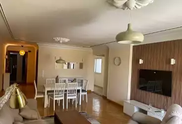 Furnished Apartment For rent - 3 rooms - floor 6