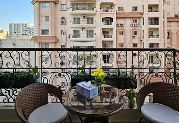 Apartments For sale - 3 rooms - floor 8