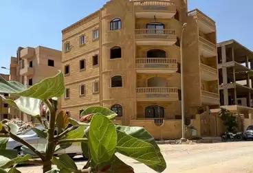 عقارات للبيع - 3 غرف - بالدور 3