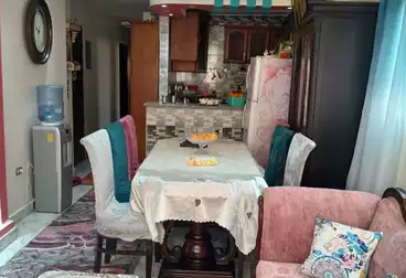 شقق للبيع - 3 غرف - بالدور 8