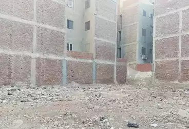 أراضي للبيع