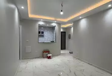 Apartments For sale - 2 rooms - floor 5
