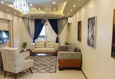 Furnished Apartment For rent - 3 rooms - floor 10
