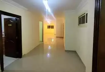 شقق للبيع - 3 غرف - بالدور 0