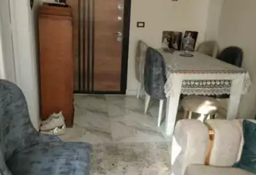 Apartments For sale - 2 rooms - floor 7