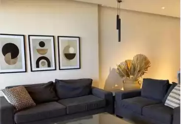 شاليه بحديقة للبيع - 2 غرف - بالدور 0