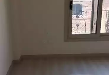 Roof For rent - 3 rooms - floor 3