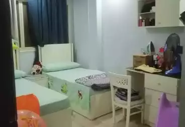 Apartments For sale - 2 rooms - floor 5
