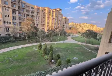 Apartments For sale - 3 rooms - floor 2