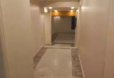 Apartments For rent - 3 rooms - floor 5