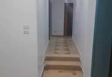 Apartments For sale - 2 rooms - floor 4