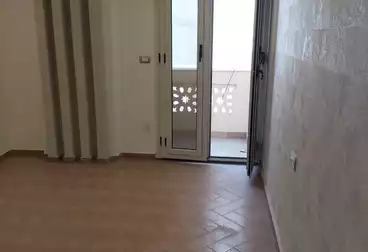 Apartments For sale - 3 rooms - floor 5
