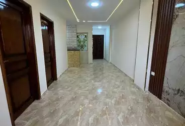 Apartments For sale - 2 rooms - floor 8