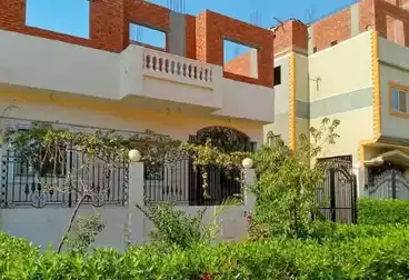 House / Home For sale - 3 rooms