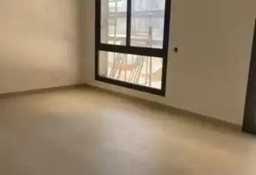 Apartments For sale - 3 rooms - floor 2
