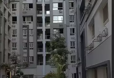 undefined undefined - 2 rooms - floor 6