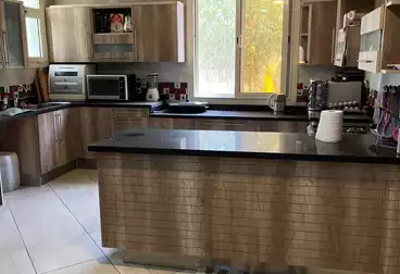 Separate Villa For sale - 6 rooms