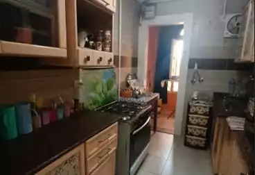 شقق للبيع - 3 غرف - بالدور 0